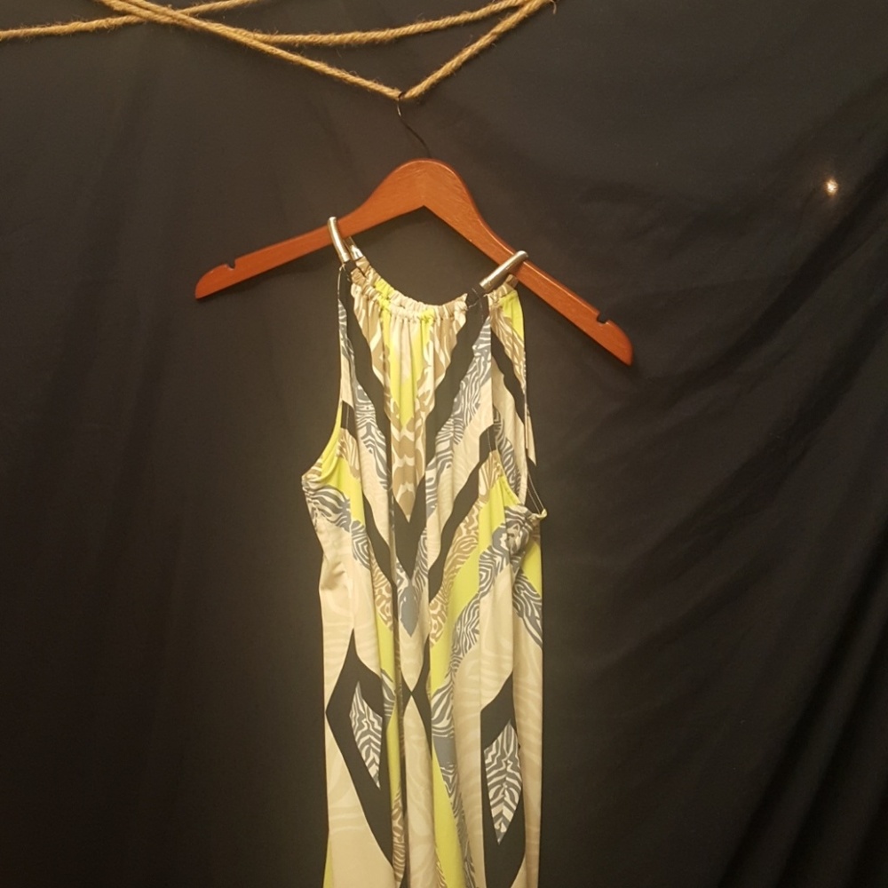 Alfani halter top size medium M